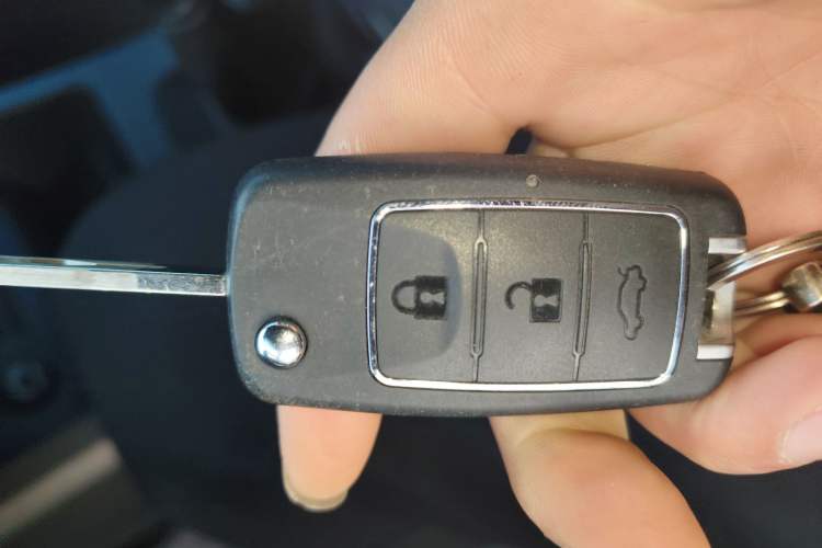 Used FORTHING Lingzhi 2022 M5 1.6L Practical 7-Seater
