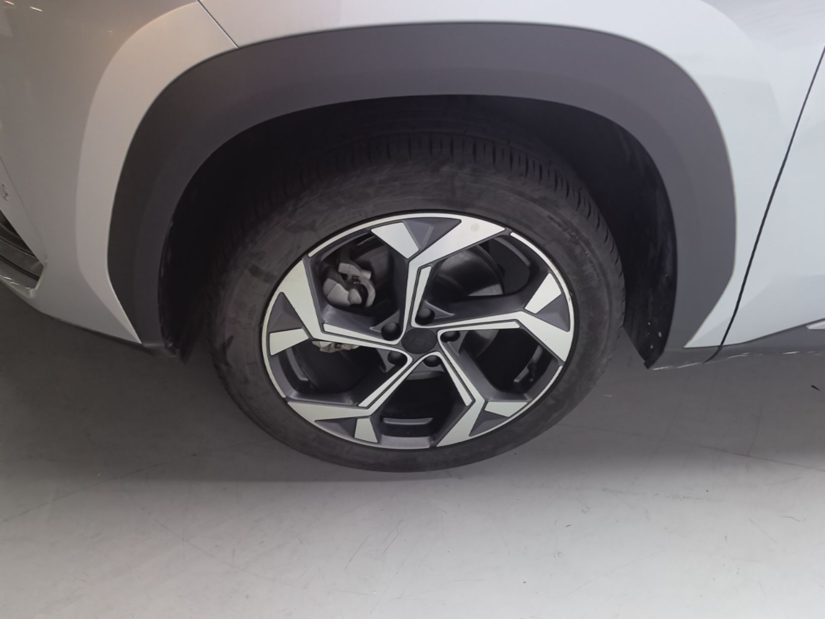 Geely Auto FX11 2023 1.5TD DCT Prestige Edition — снимка 10