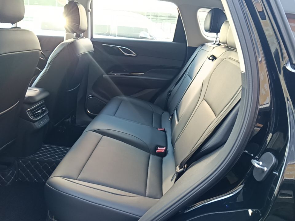 Hongqi HS3 PHEV 2025 Model 117km Jingwei Edition — снимка 20