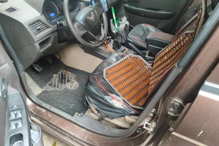 Used Wuling Hongguang 2016 1.5L Restyled S Comfort Version