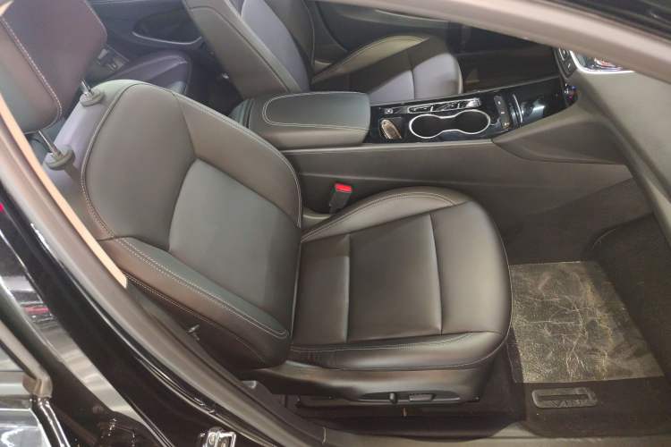 Used Buick Regal 2024 25T Deluxe Edition
