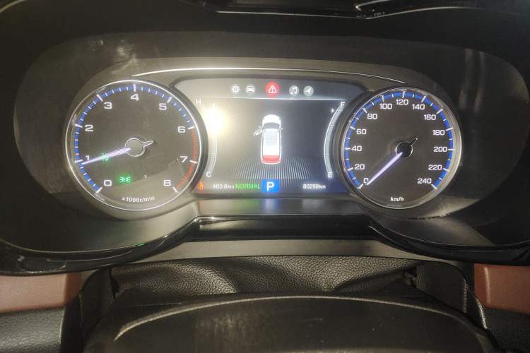 Used GAC Trumpchi GS8 2017 320T Two-Wheel Drive Luxury Smart Connectivity Version (7 Seats)
