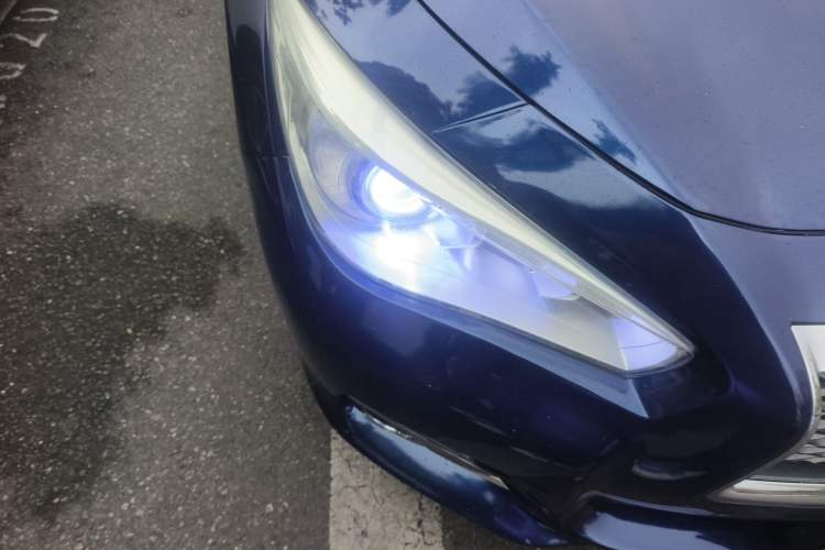 Used Infiniti Q50L 2016 2.0T Comfort Edition Right Front Headlight