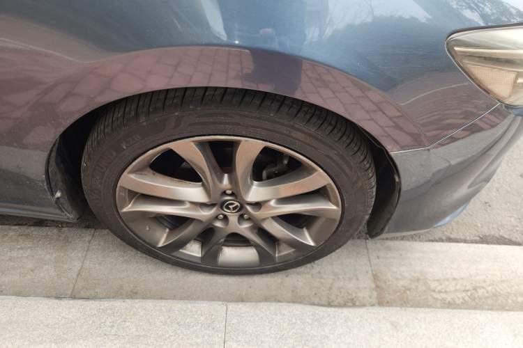 Used Mazda Atenza 2017 2.5L Skyactiv Sport Edition
