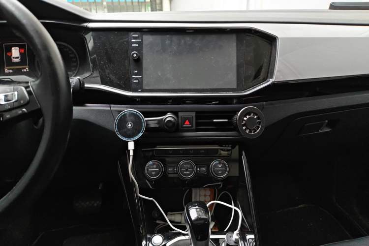 Used Volkswagen Tayron 2019 330TSI Four-Wheel Drive Luxury Version China V Standard Audio And AC Panel