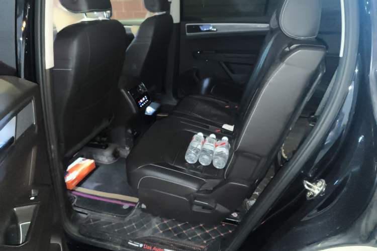 Used Volkswagen Teramont 2017 330TSI Two-Wheel-Drive Luxury Edition