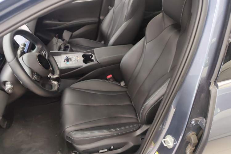 Used BYD Seal 06 New Energy 2025 DM-i Smart Drive 120KM Deluxe Model