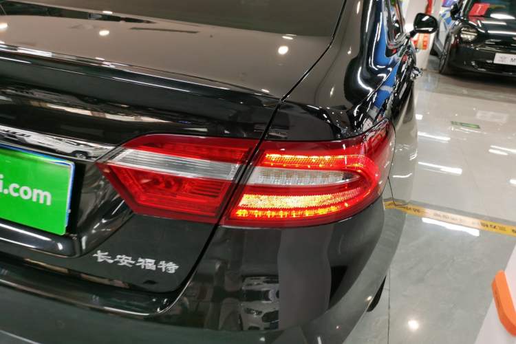 Used Ford Taurus 2016 EcoBoost 180 Luxury Model