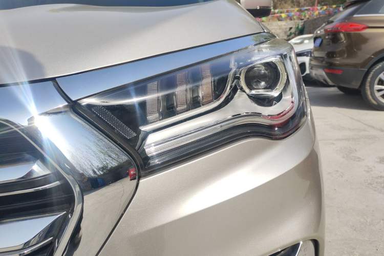 Used JETOUR X90 2019 1.5T Automatic Smart Enjoyment 6-Seater Emission Standard China V