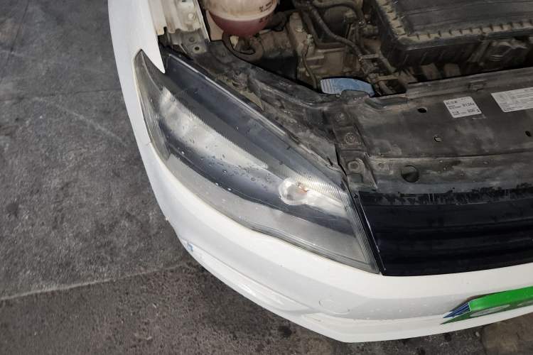 Used Volkswagen Jetta 2013 1.6L Manual Fashion Edition
