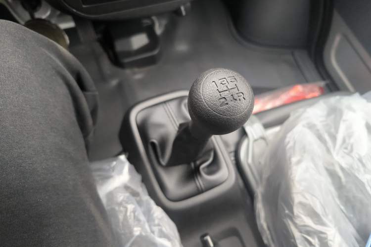 Used Wuling Zhiguang 2023 1.5L Practical Version 5/7 Seats