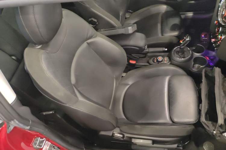 Used MINI MINI 2019 1.5T COOPER Artist