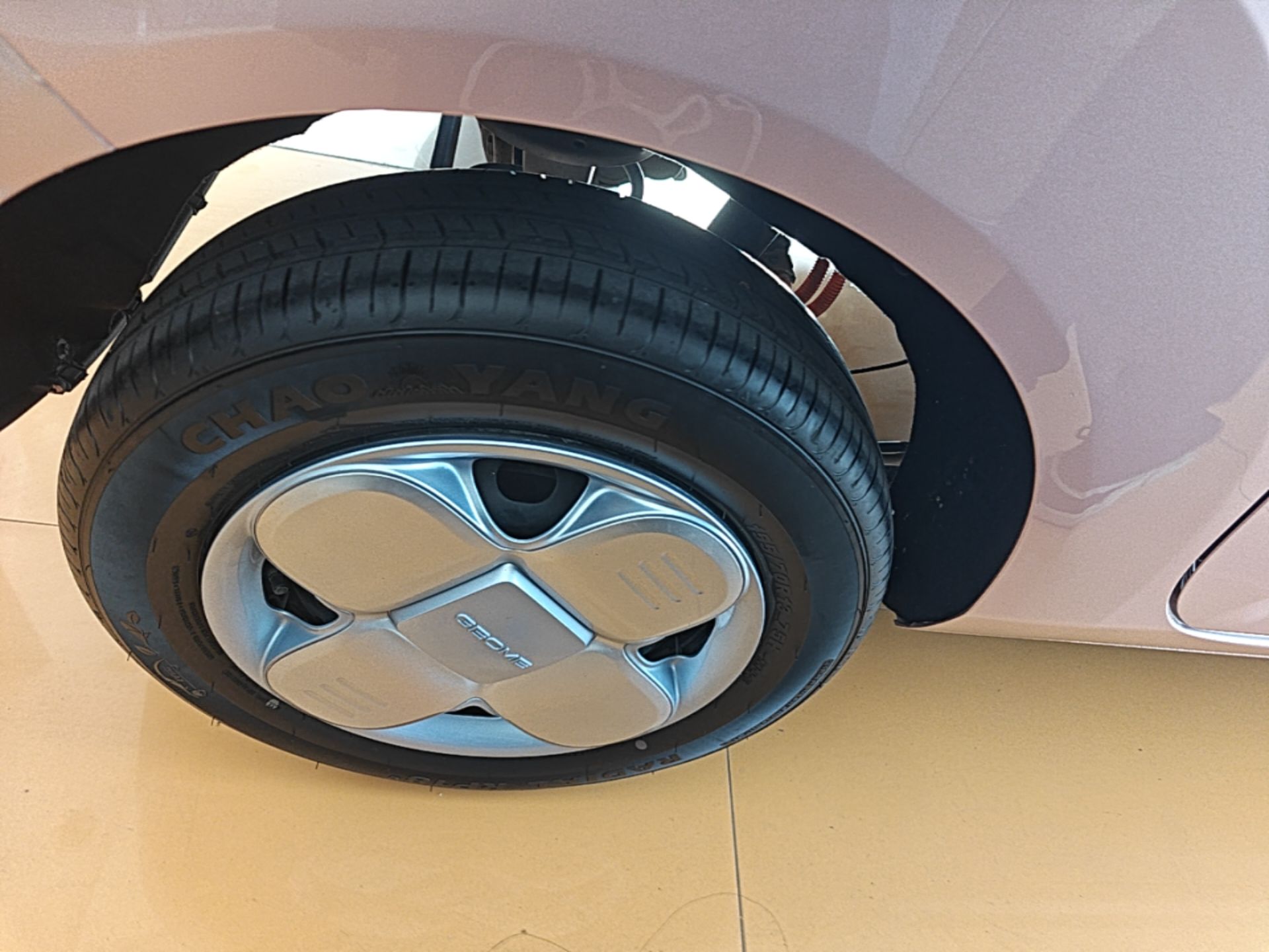 Geely Galaxy Panda 2023 Panda Mini 200km Endurance Bear — снимка 11