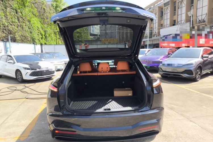 Used ONVO L60 2024 60 kWh Rear-Drive Version