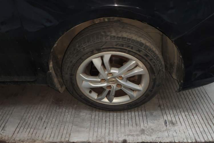 Used BYD Surui 2014 1.5L Manual Luxury Model
