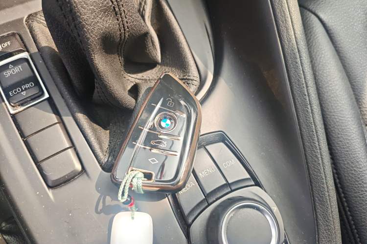 Used BMW X1 2019 sDrive20Li Leading Model
