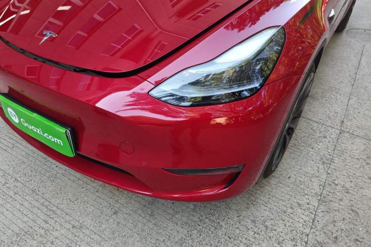 Used Tesla Model Y 2023 High-Performance All-Wheel-Drive Version