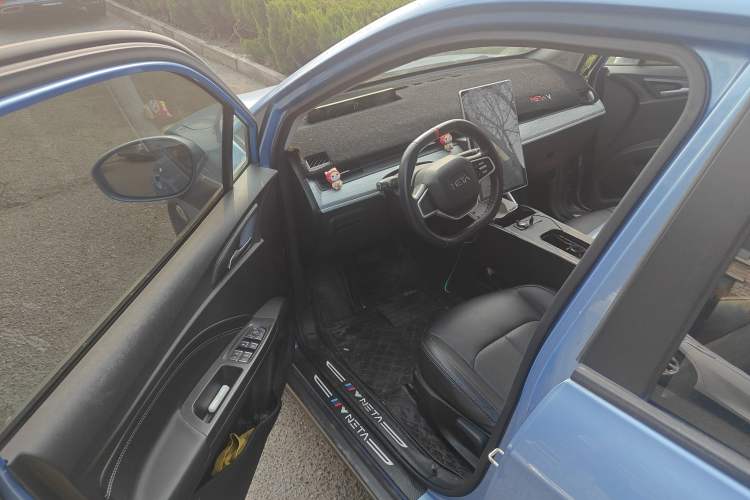 Used NETA V 2022 Chao 300 Lite Lithium Iron Phosphate