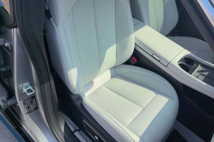 Used XPeng P7 2023 P7i 702 Pro