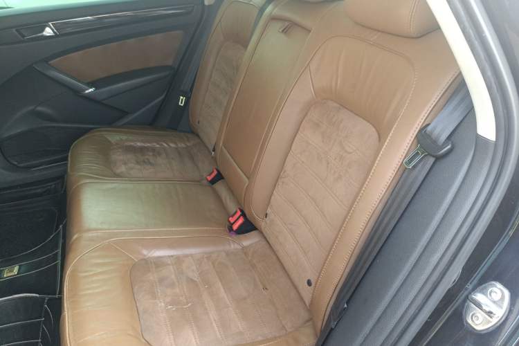 Used Volkswagen Passat 2014 1.8TSI DSG Prestige Navigation Edition
