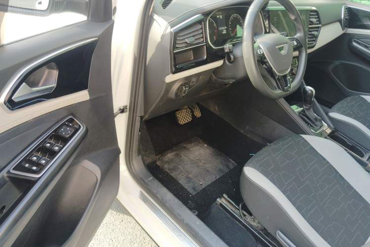 Used Jetta VS5 2023 280TSI Automatic Trend Edition