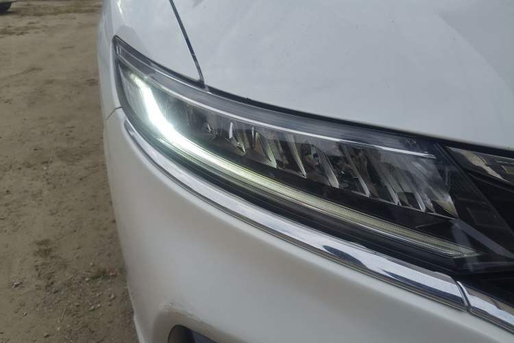 Used Honda Jade 2017 210 TURBO CVT Luxury Edition 5 Seats
