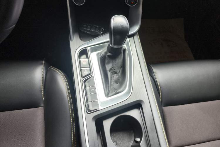 Used Geely Auto Binray 2021 1.4T CVT Asian Games Edition Gear Lever