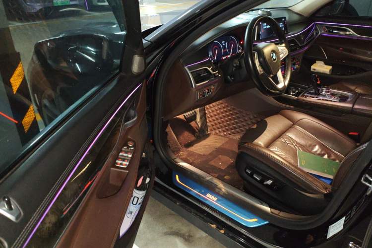 Used BMW 7 Series 2018 730Li Luxury Model Excellence Package
