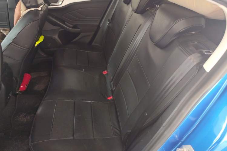 Used Ford Focus 2019 Sedan 1.5L Automatic FENGYUE Model China V Standard