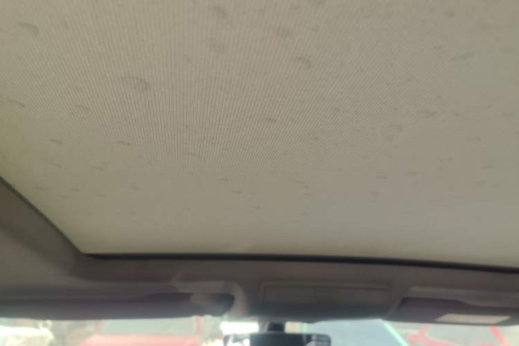 Used Volkswagen Tiguan L 2017 330TSI Automatic Two-Wheel Drive Luxury Edition
