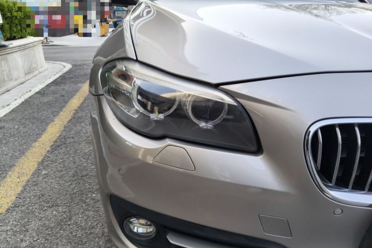 Used BMW 5 Series 2013 525Li Leading Model
