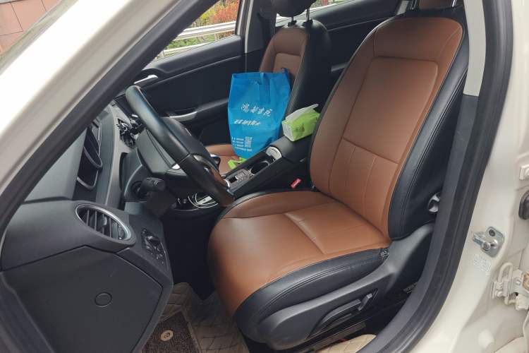 Used Roewe e550 2016 Deluxe Edition