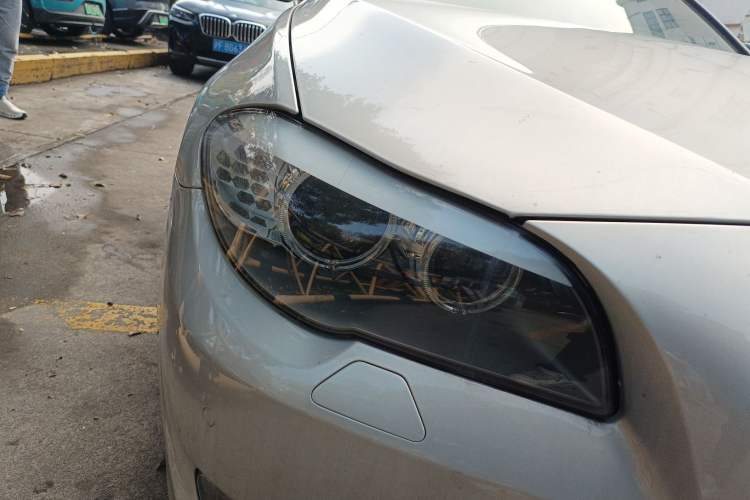 Used BMW 5 Series 2012 530Li Leading Model
