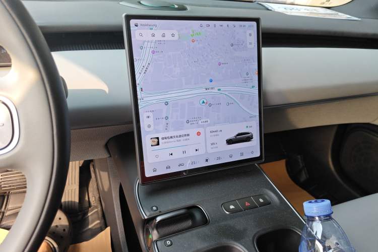 Used Nio ET5T 2024 75kWh Touring Audio And AC Panel