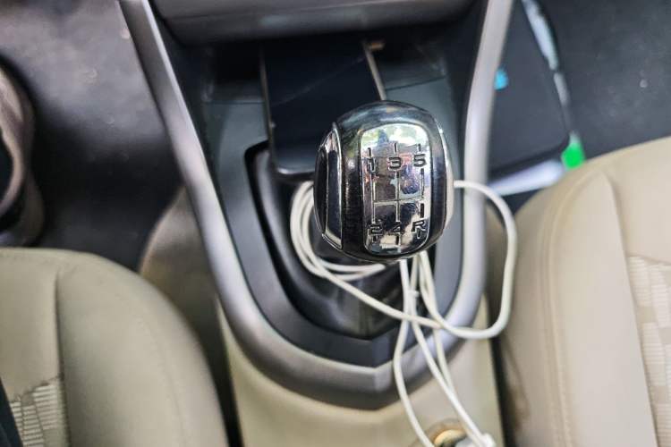 Used Peugeot 408 2011 1.6L Manual Comfort Edition
