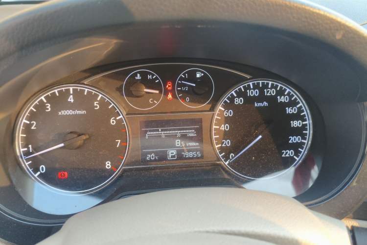 Used Nissan Tiida 2014 1.6L CVT Comfort Model