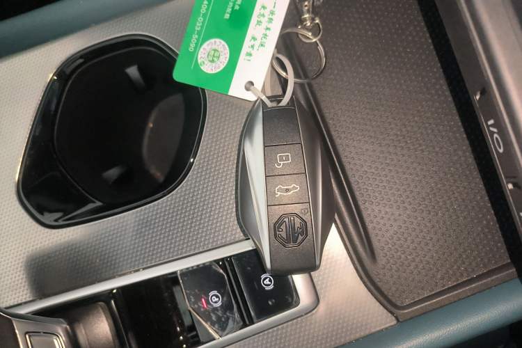 Used MG 7 2025 1.5T 300 DCT Luxury Edition
