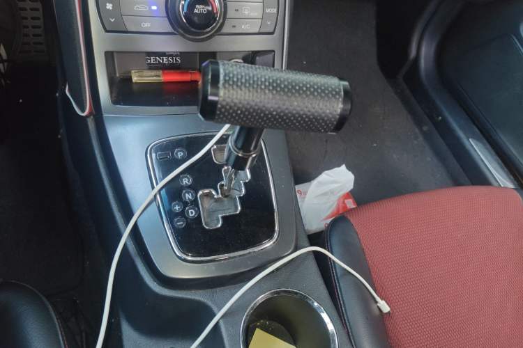 Used Hyundai Genesis Coupe 2009 2.0T Automatic Deluxe Edition