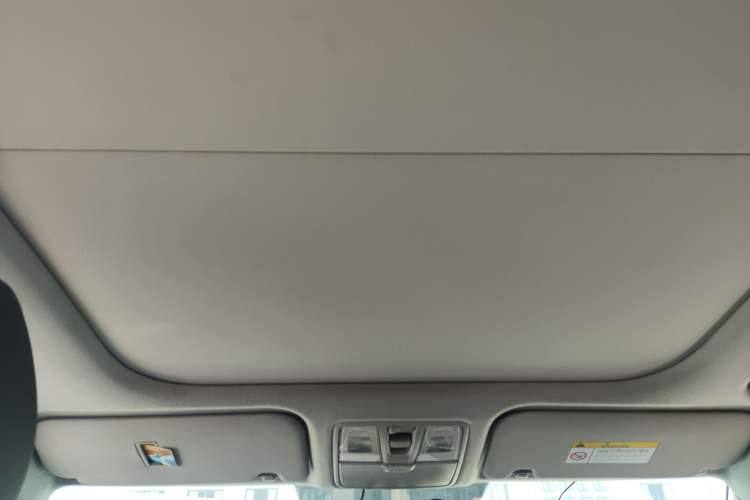 Used Hyundai ix25 2015 1.6L Automatic Two-Wheel Drive Smart GLS Trim Headliner