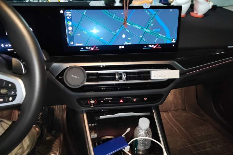 Used BMW 3 Series 2023 325Li M Sport Package Audio And AC Panel