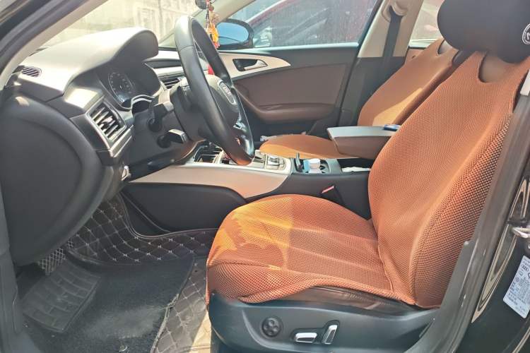 Used Audi A6L 2018 30th Anniversary Edition 35 TFSI Fashion Model Left Front Seat