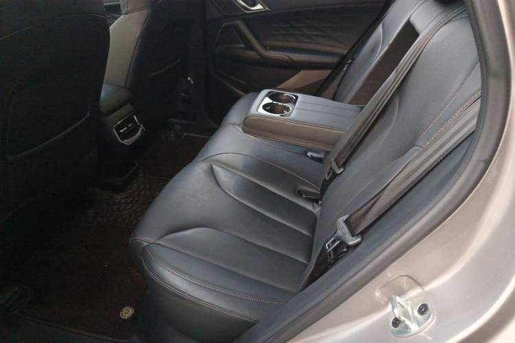 Used Roewe RX5 2023 1.5T Prestige Sliding-Screen Version