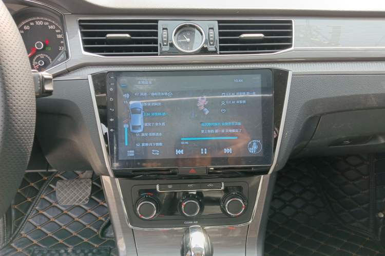 Used Volkswagen Passat 2016 1.8T Government Procurement Version (CEA Engine + 6AT) Audio And AC Panel