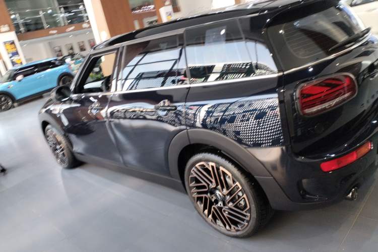 Used MINI Clubman 2023 Final Edition The Last Gentleman Commemorative Edition