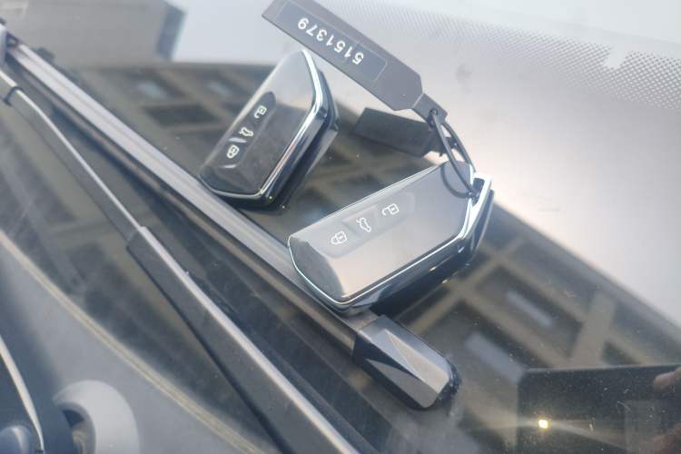 Used Volkswagen ID.6 CROZZ 2022 Long-Range PRO Edition