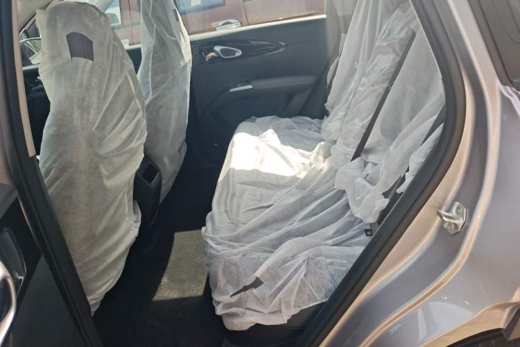 Used Geely Galaxy Geome 2026 Model 310km Youth Edition Left Rear Seat