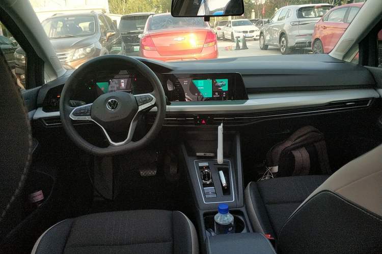 Used Volkswagen Golf 2023 Facelift 280TSI DSG Pro
