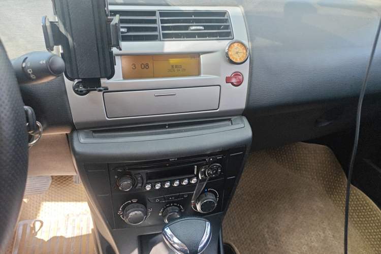 Used Citroen C-Quatre 2011 Hatchback 2.0L Automatic Jingya Model Audio And AC Panel