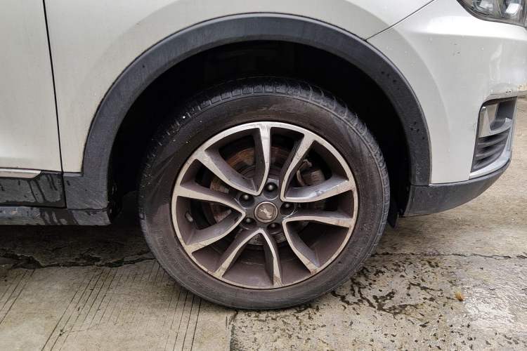 Used Hanteng X5 2018 1.5T CVT Luxury Edition