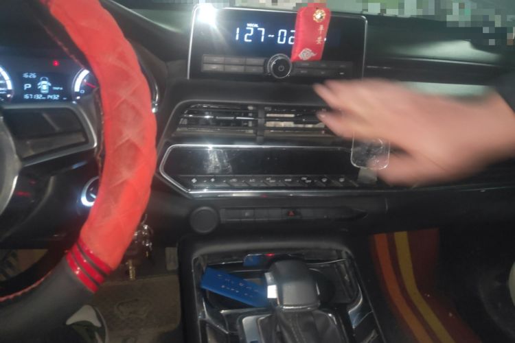 Used Zotye T500 2018 1.5T Automatic Luxury Model Audio And AC Panel